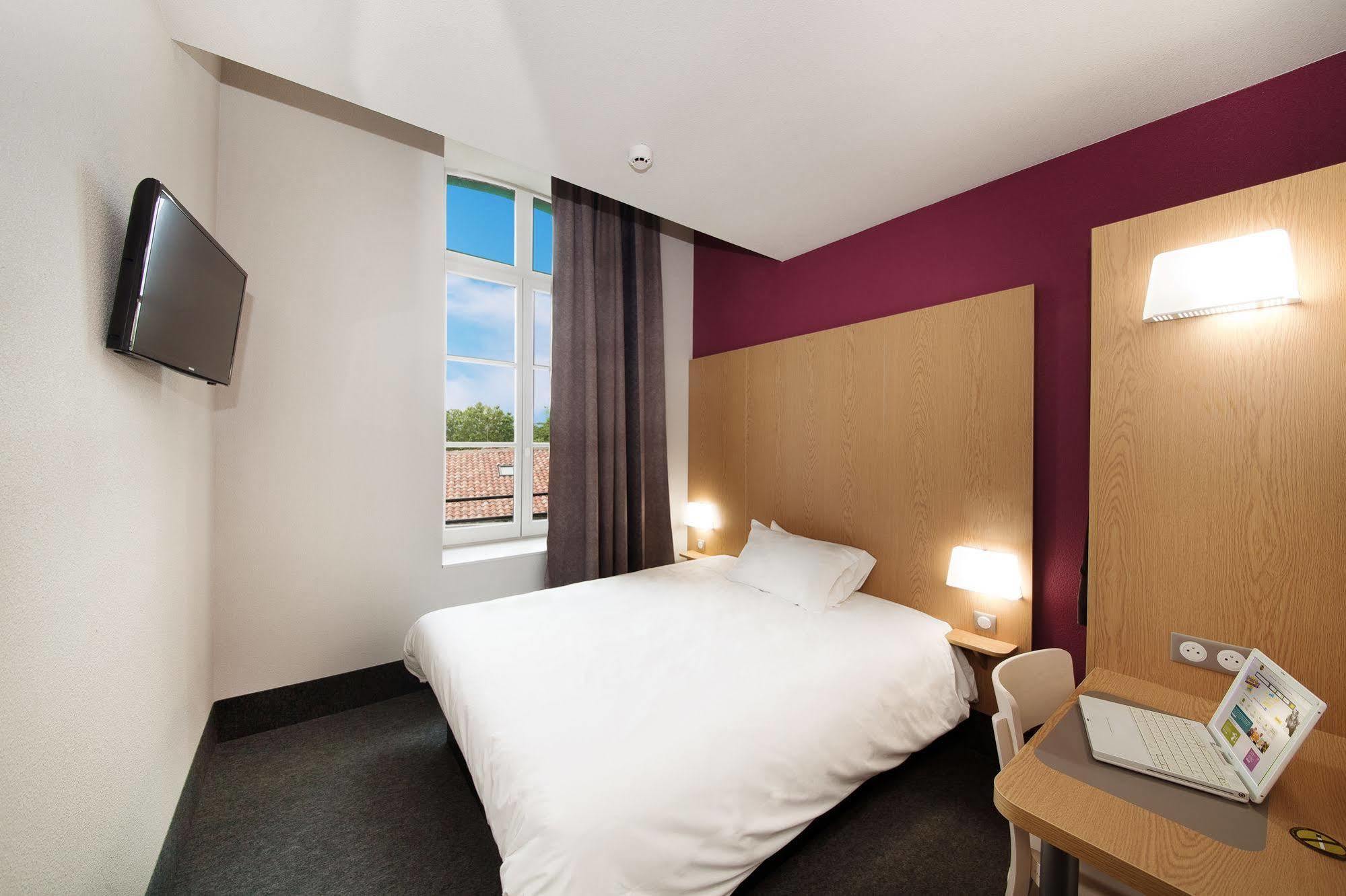 B&B Hotel Castres Centre Gambetta Exterior photo
