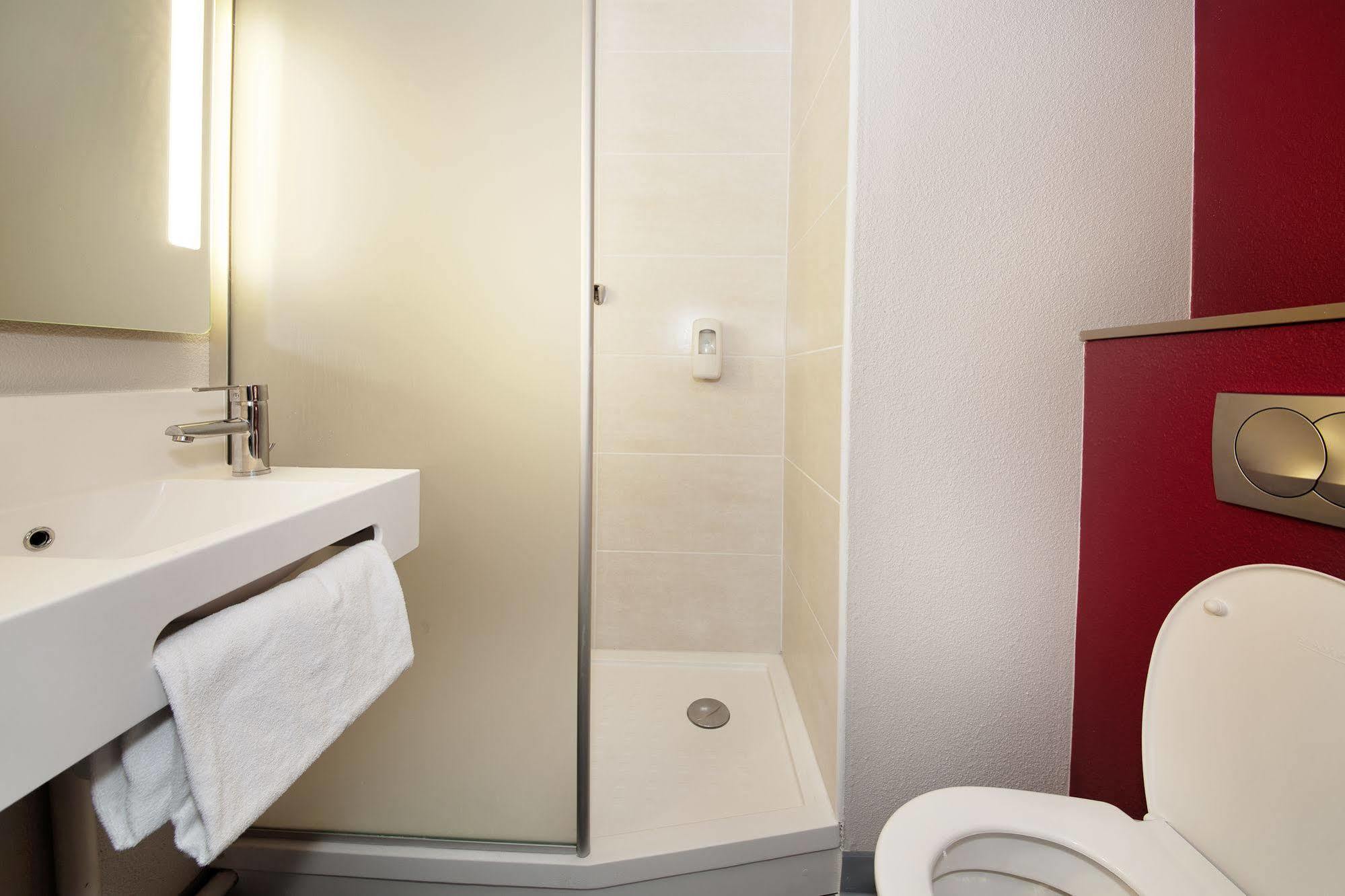 B&B Hotel Castres Centre Gambetta Exterior photo